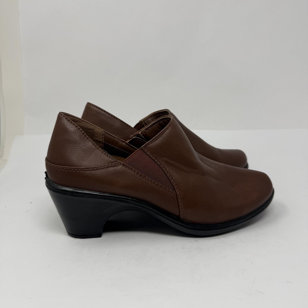 Brown Slip On Shoes Womens Size 8 Medium Block Heel Comfort Casual Zip Sides - Picture 2 of 13